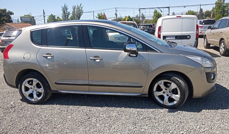 PEUGEOT 3008 LIMITED HDI 1.6 AÑO 2013 lleno