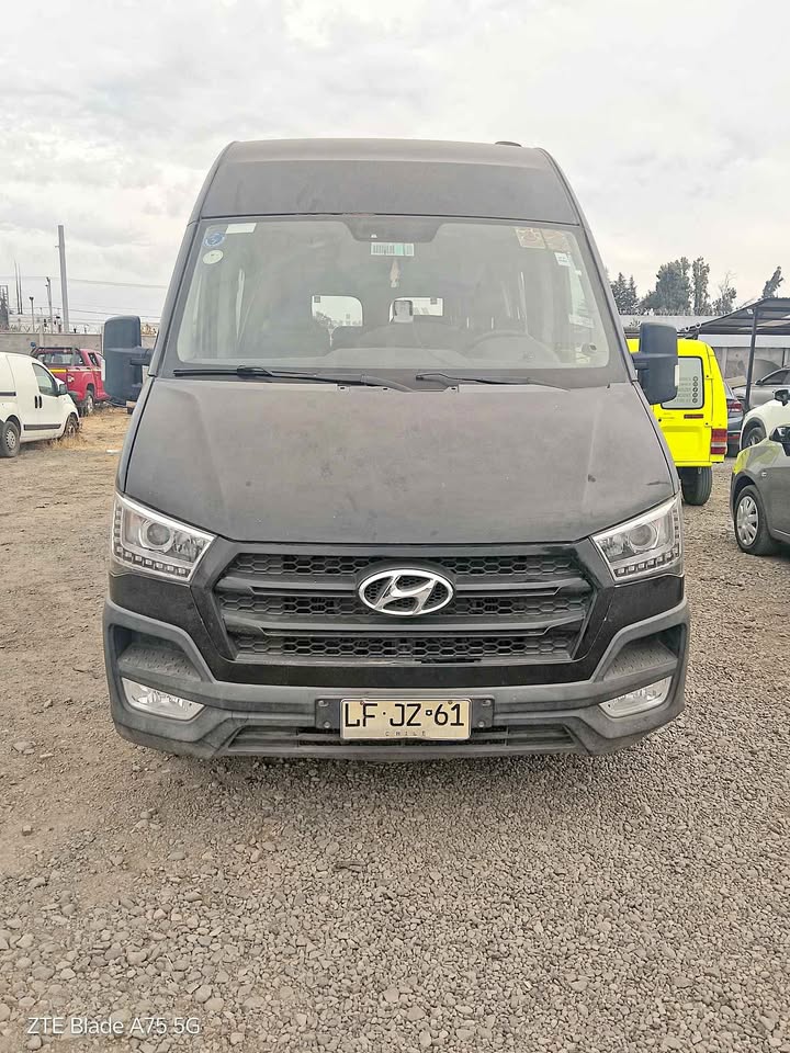 Hyundai H350