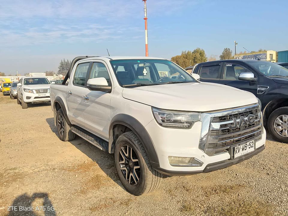 JAC T8